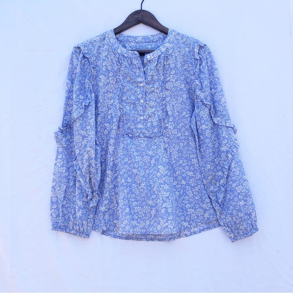 J.CREW | FLORAL RUFFLE LONG SLEEVED LIGHT BLUE AND WHITE BLOUSE MEDIUM - Picture 3 of 8